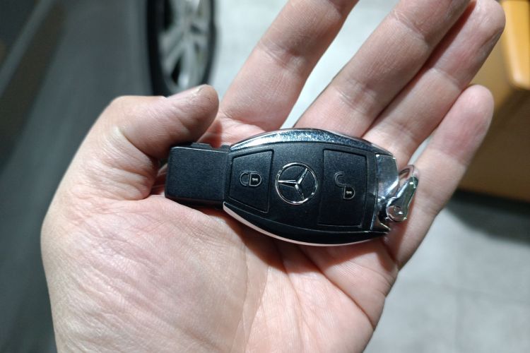 奔驰GLA 2016款 GLA 200 动感型中控内饰7001