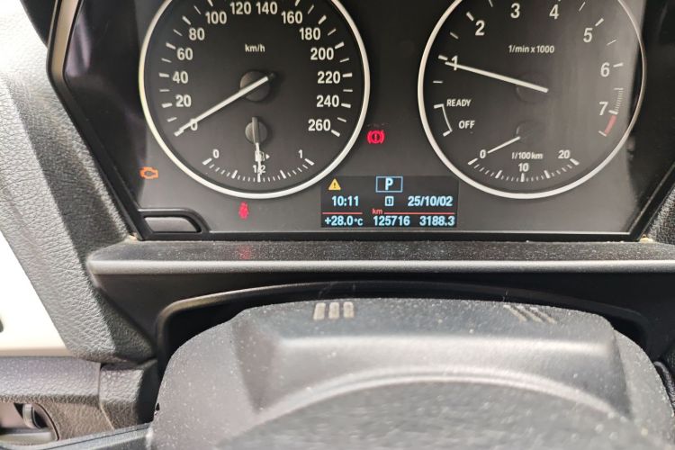 宝马2系(进口) 2015款 218i 敞篷轿跑车中控内饰15