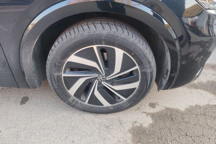 大众 威然 2022款 380TSI 尊驰版车身外观10