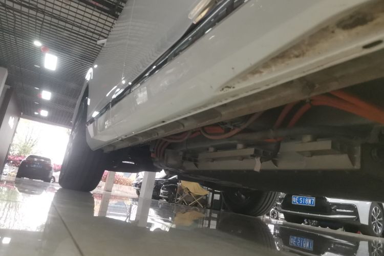 广汽传祺 传祺ES9 2024款 PHEV 143km Max机舱底盘29