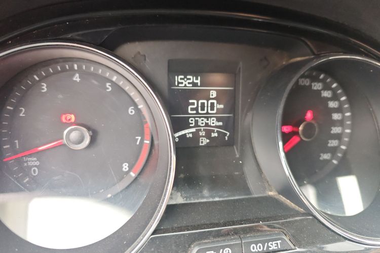 大众 宝来 2017款 1.6L 手动舒适型中控内饰15