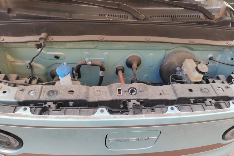 吉利银河 2024款 熊猫mini 200km 龙腾版局部细节24