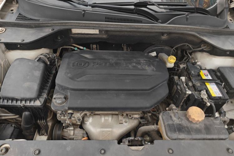 宝骏510 2017款 1.5L 自动豪华型机舱底盘24