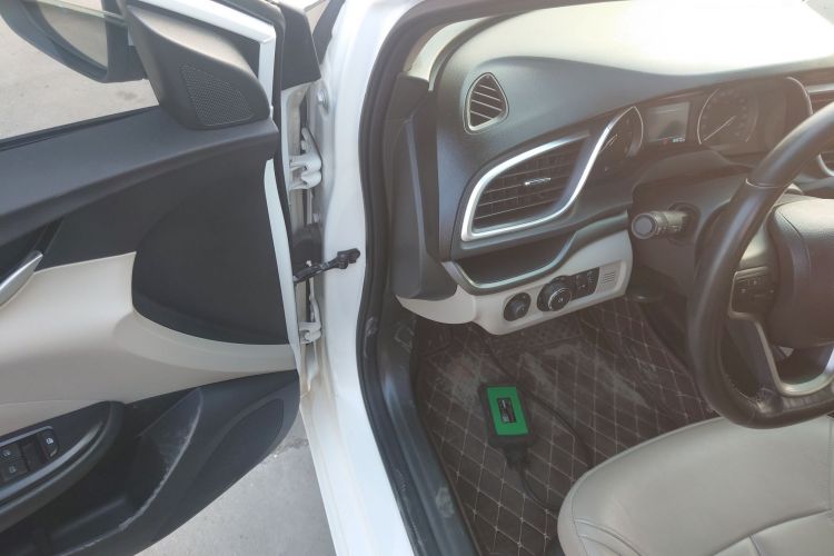 别克 英朗 2018款 15T 双离合精英型 国V中控内饰20