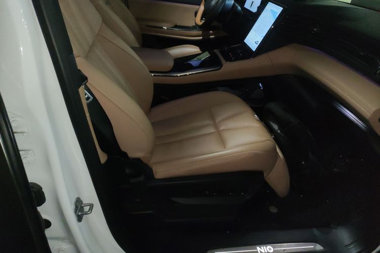 蔚来ES8 2022款 100kWh 签名版 七座局部细节41