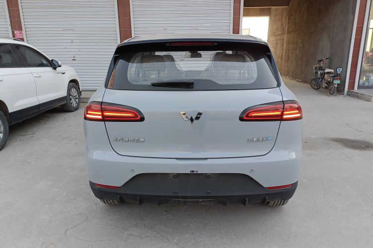 五菱汽车 五菱缤果PLUS 2024款 510km 五座版车身外观6