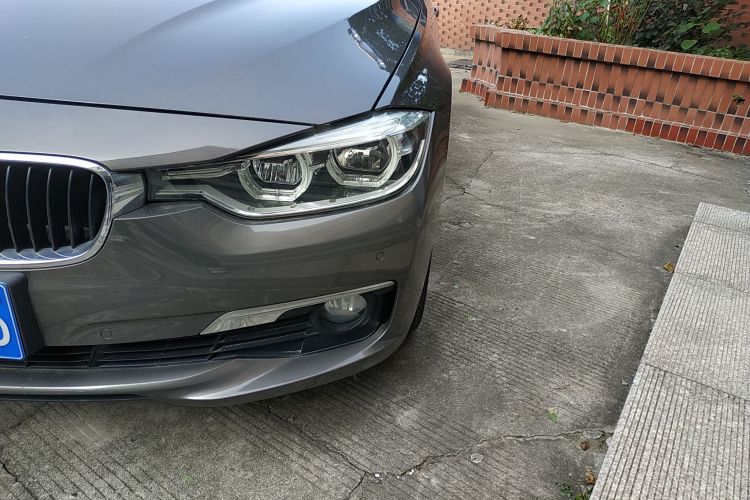 宝马3系 2017款 320Li 时尚型车身外观36