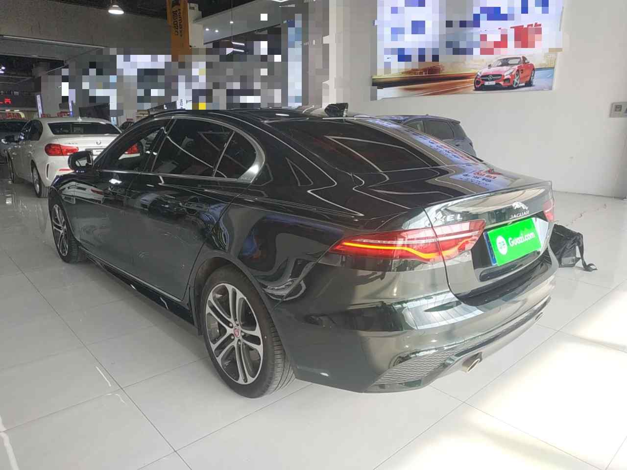 捷豹XEL 2023款 2.0T 250PS R-DYNAMIC S进取运动版(3)