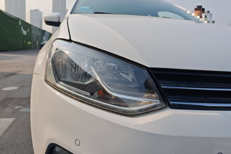 大众 Polo 2014款 1.6L 自动豪华版车身外观8