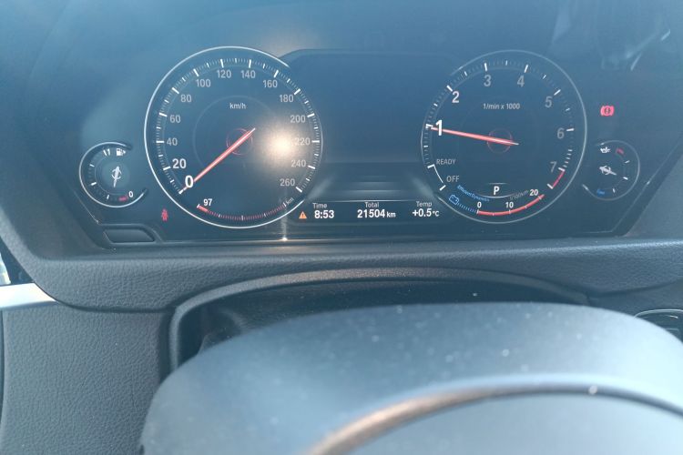 宝马3系GT 2020款 320i M运动曜夜版中控内饰15