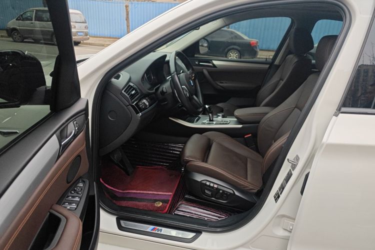 宝马X4 2016款 xDrive20i M运动型中控内饰20