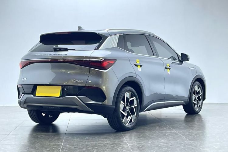 比亚迪 元PLUS 2022款 510KM 旗舰型车身外观7