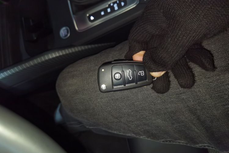 奥迪Q2L 2021款 35 TFSI 时尚致雅型中控内饰11