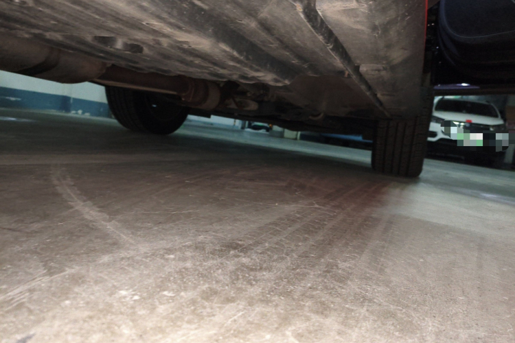 广汽传祺 传祺GS8 2017款 320T 两驱豪华智联版（七座）局部细节9002