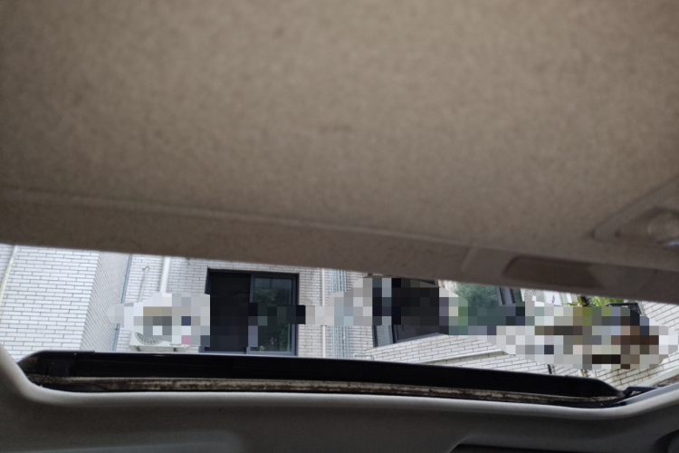 日产 轩逸 2012款 1.6XL CVT豪华版局部细节22