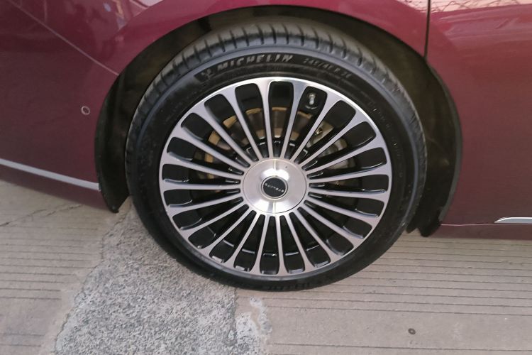 鸿蒙智行 享界S9 2025款 增程 Ultra车身外观6002