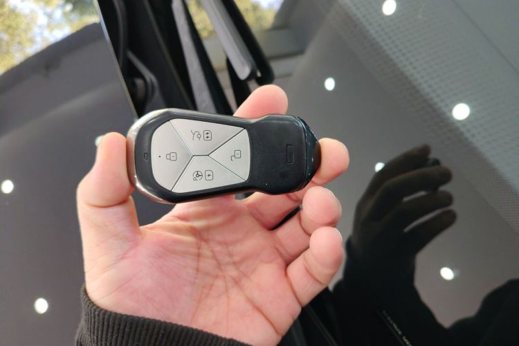 小鹏P7 2022款 625E中控内饰11