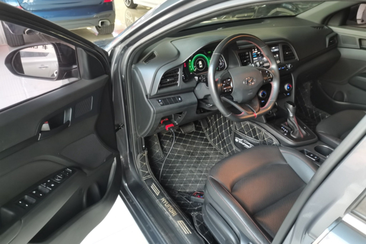 现代 领动 2020款 1.4T 双离合炫动·活力型中控内饰20