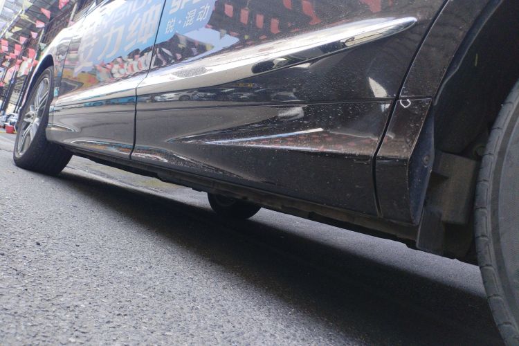 本田 艾力绅 2019款 2.0L 混动至尊版局部细节9002