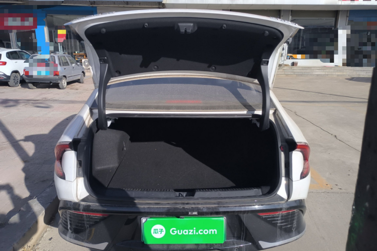 五菱汽车 五菱E5 2024款 410km 标准版机舱底盘23