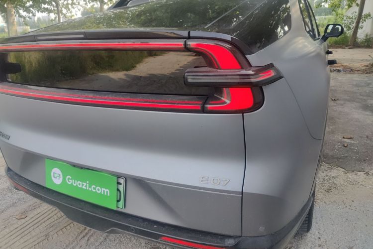 长安启源E07 2025款 纯电 四驱 90kWh Max智驾版车身外观9