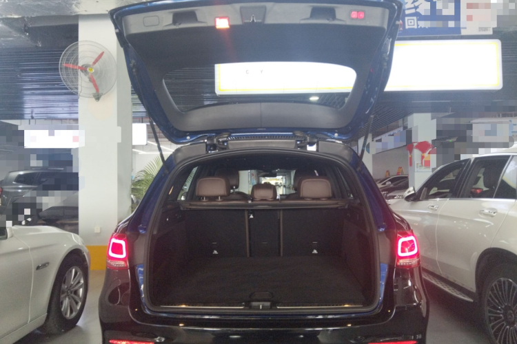 奔驰GLC 2021款 GLC 260 L 4MATIC 豪华型局部细节23