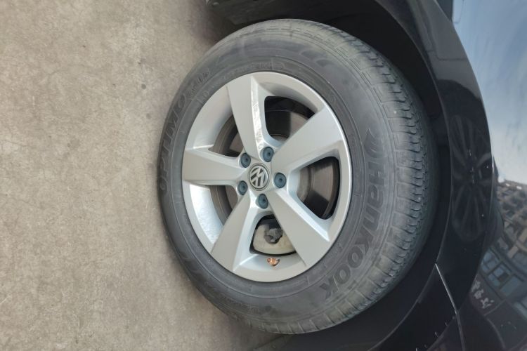 大众 朗逸 2015款 1.6L 自动风尚版车身外观10