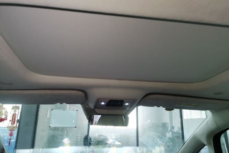 腾势D9 2024款 DM-i 980 四驱旗舰型局部细节22