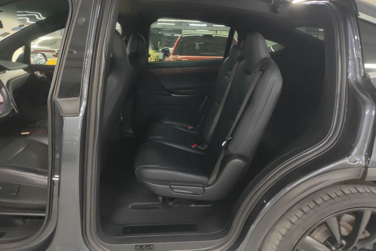 特斯拉 2016款 Model X 75D中控内饰7004