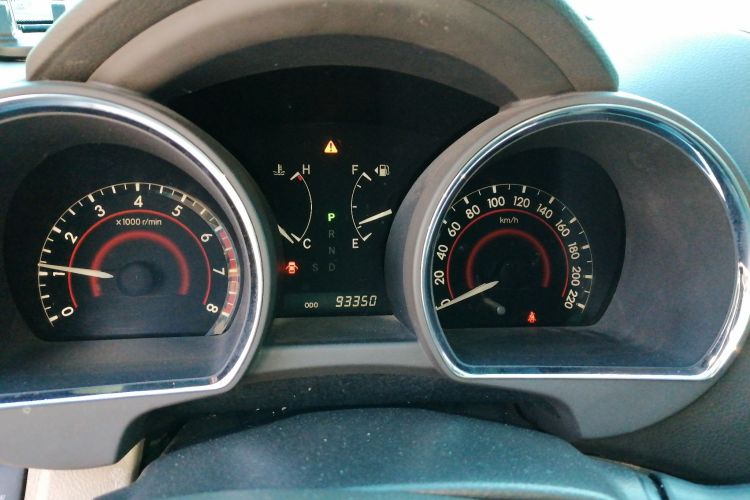 丰田 汉兰达 2012款 2.7L 两驱5座精英版中控内饰14