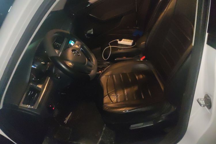 大众 2019款 改款 宝来·传奇 1.5L 自动时尚型 国VI中控内饰19