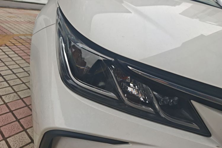 丰田 卡罗拉 2021款 1.2T S-CVT精英PLUS版车身外观8