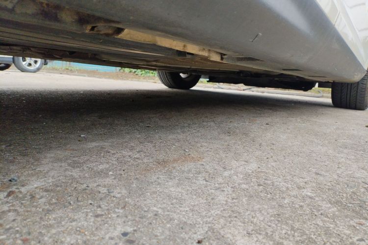 福特 福克斯 2015款 三厢 1.6L 自动风尚型局部细节9002