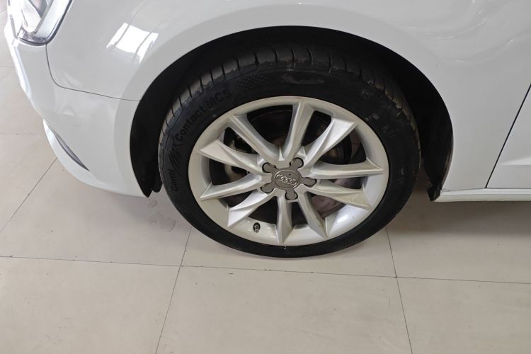 奥迪A3 2015款 Sportback 35 TFSI 百万纪念舒享型车身外观6007