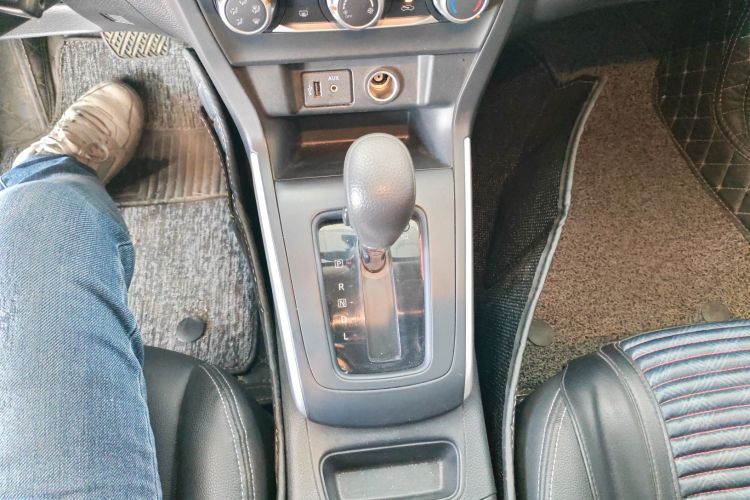 日产 轩逸 2021款 经典 1.6XE CVT舒适版局部细节18