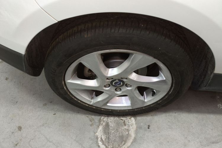 沃尔沃V40 2015款 Cross Country T5 AWD 智雅版车身外观56