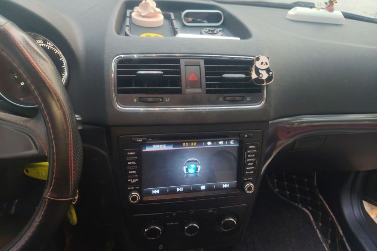 斯柯达 Yeti 2017款 TSI280 DSG前行版中控内饰16