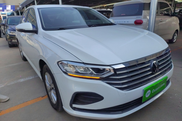 大众 朗逸 2023款 改款 1.5L 自动得逸版车身外观3