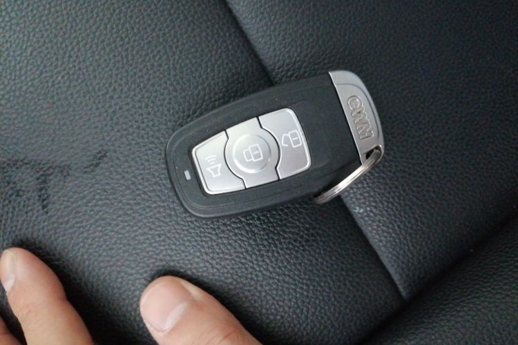 哈弗H6 2017款 经典版 1.5T 自动两驱精英型中控内饰7001