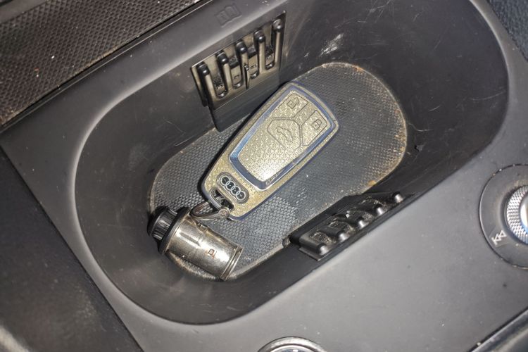 奥迪Q2L 2018款 35 TFSI 上市专享版 国V中控内饰11