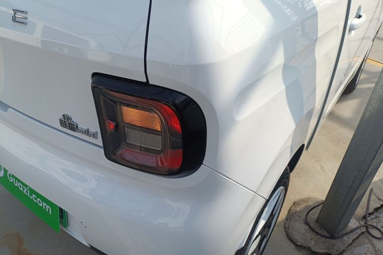 吉利银河 熊猫 2025款 210km 元气熊车身外观6006