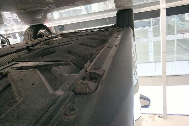 奔驰GLA 2017款 GLA 200 动感型局部细节9002