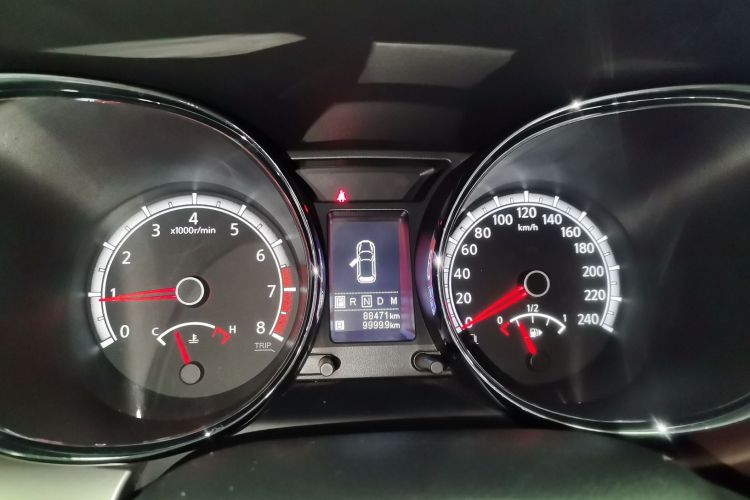 启辰T70X 2015款 2.0L CVT睿趣运动版局部细节14