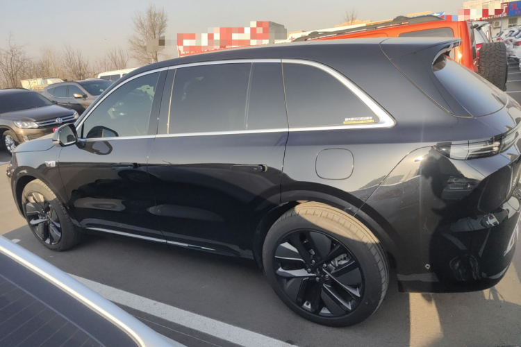 理想汽车 理想L6 2024款 Pro车身外观4