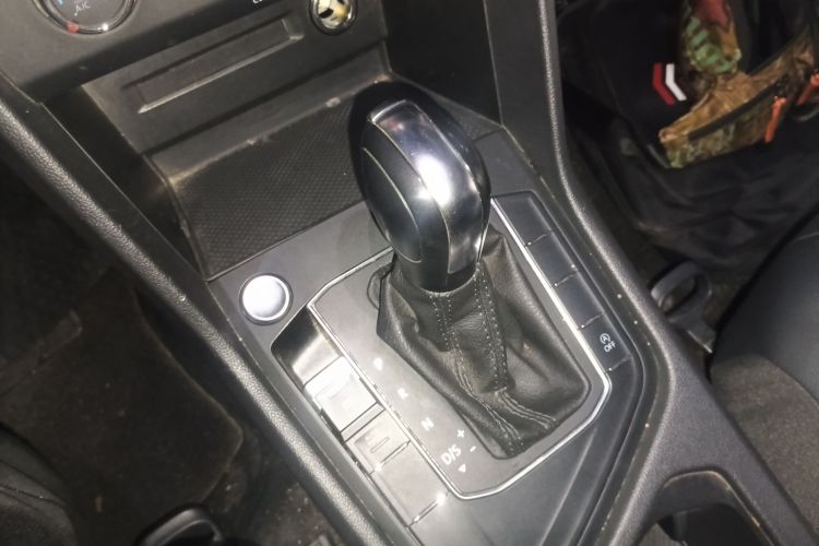 大众 途观L 2022款 330TSI 自动两驱舒享版局部细节18