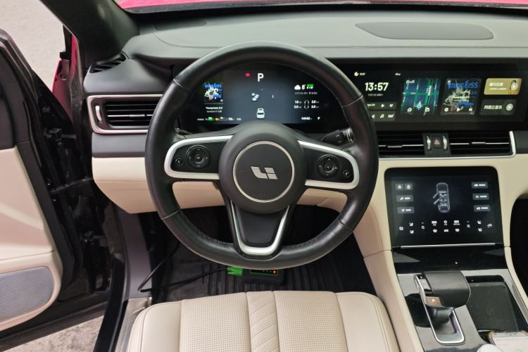 理想汽车 理想ONE 2020款 增程6座版局部细节13