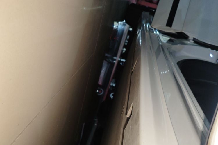 极氪001 2022款 长续航双电机 WE版局部细节9001