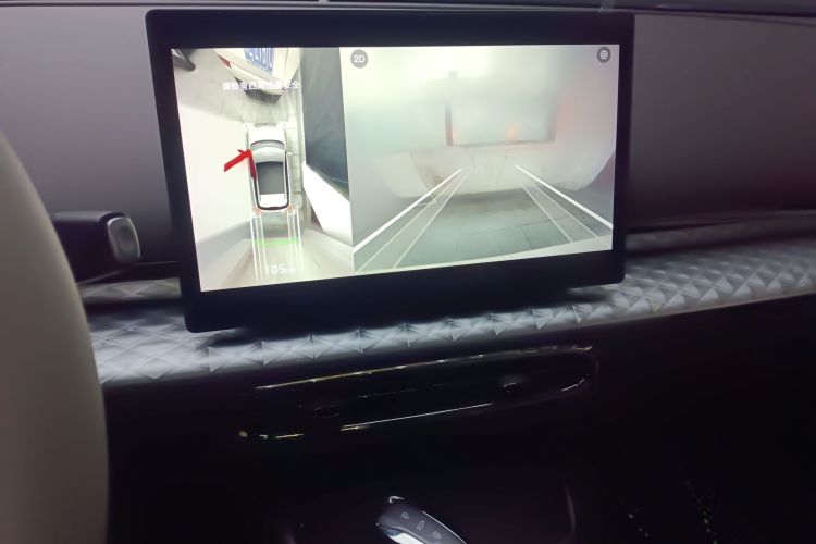 江淮钇为 钇为3 2023款 405km Air局部细节16