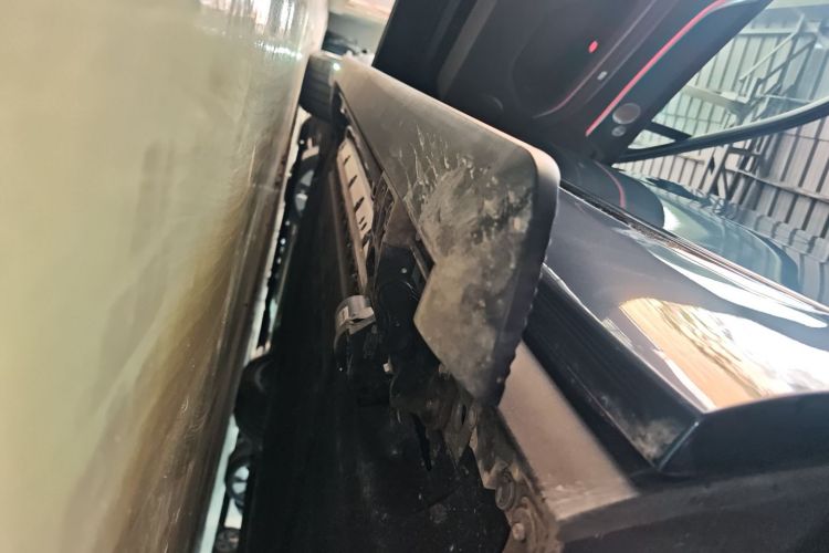 鸿蒙智行 问界M9 2024款 增程 Max版 42kWh 5座版局部细节9002