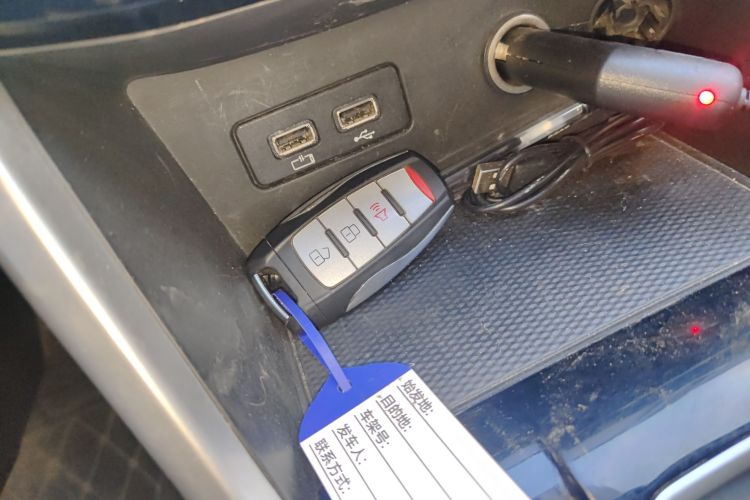 长城 炮 2021款 2.0T商用版自动柴油四驱精英型长箱GW4D20M中控内饰11